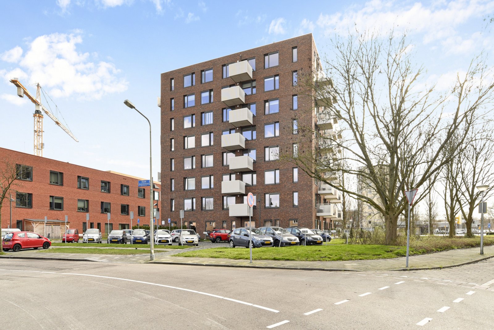 Foto 1 van 11, Klaasje Zevensterstraat 249, AMSTELVEEN