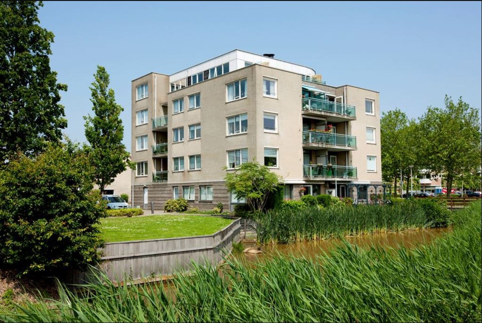 Foto 1 van 14, Klompehoeve, Marga 40, WADDINXVEEN